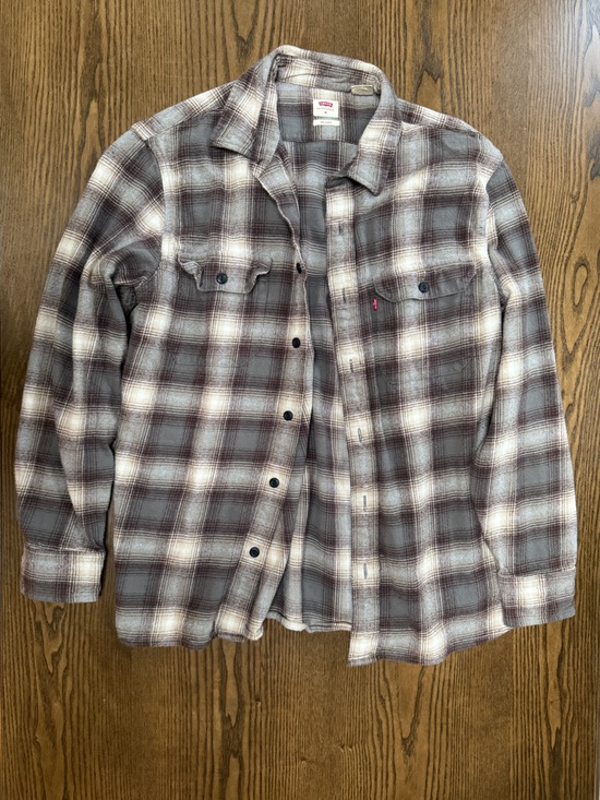 Levi's Other - Levi's Relaxed Plaid Shirt in Brown and Cream